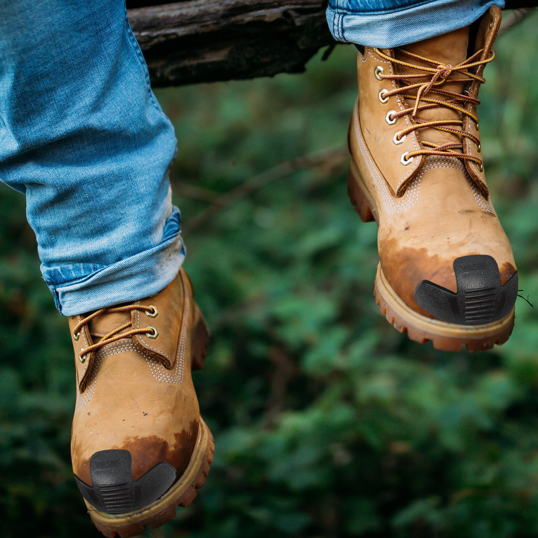 Boot shops toe guard